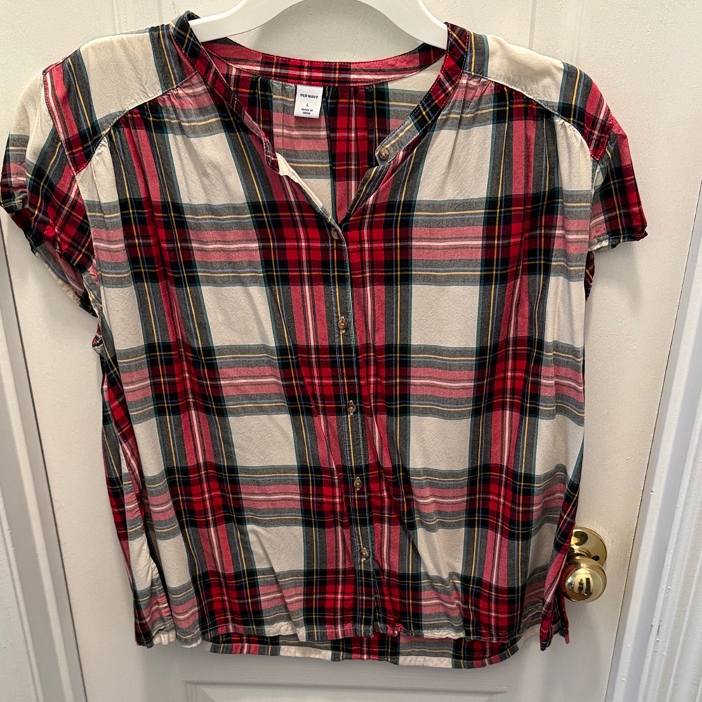 Old Navy Red Plaid Button Down Short Sleeve Shirt - Large